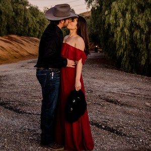 Meet your Posher, Aurora